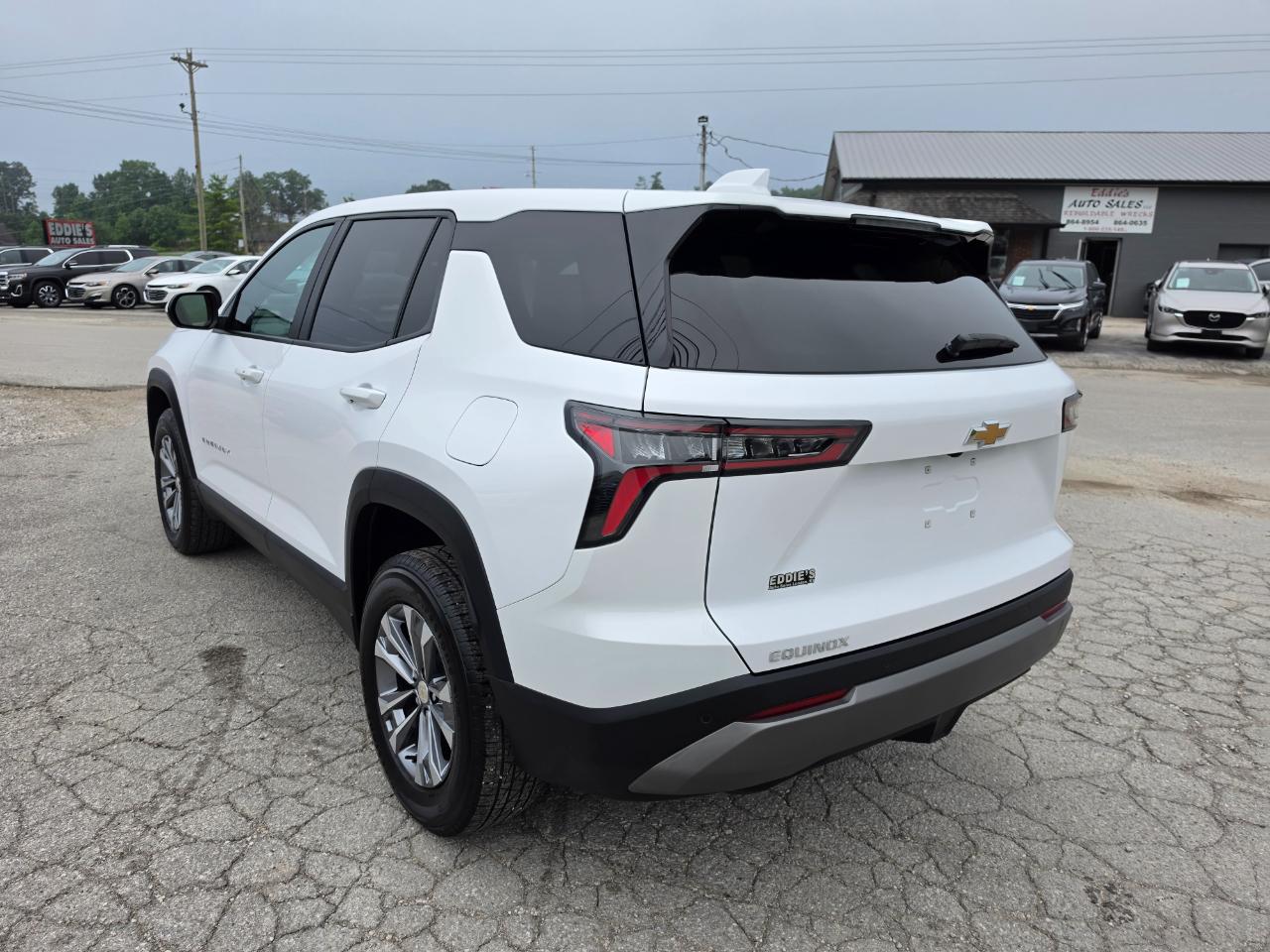 2026 Chevrolet Equinox photo 5