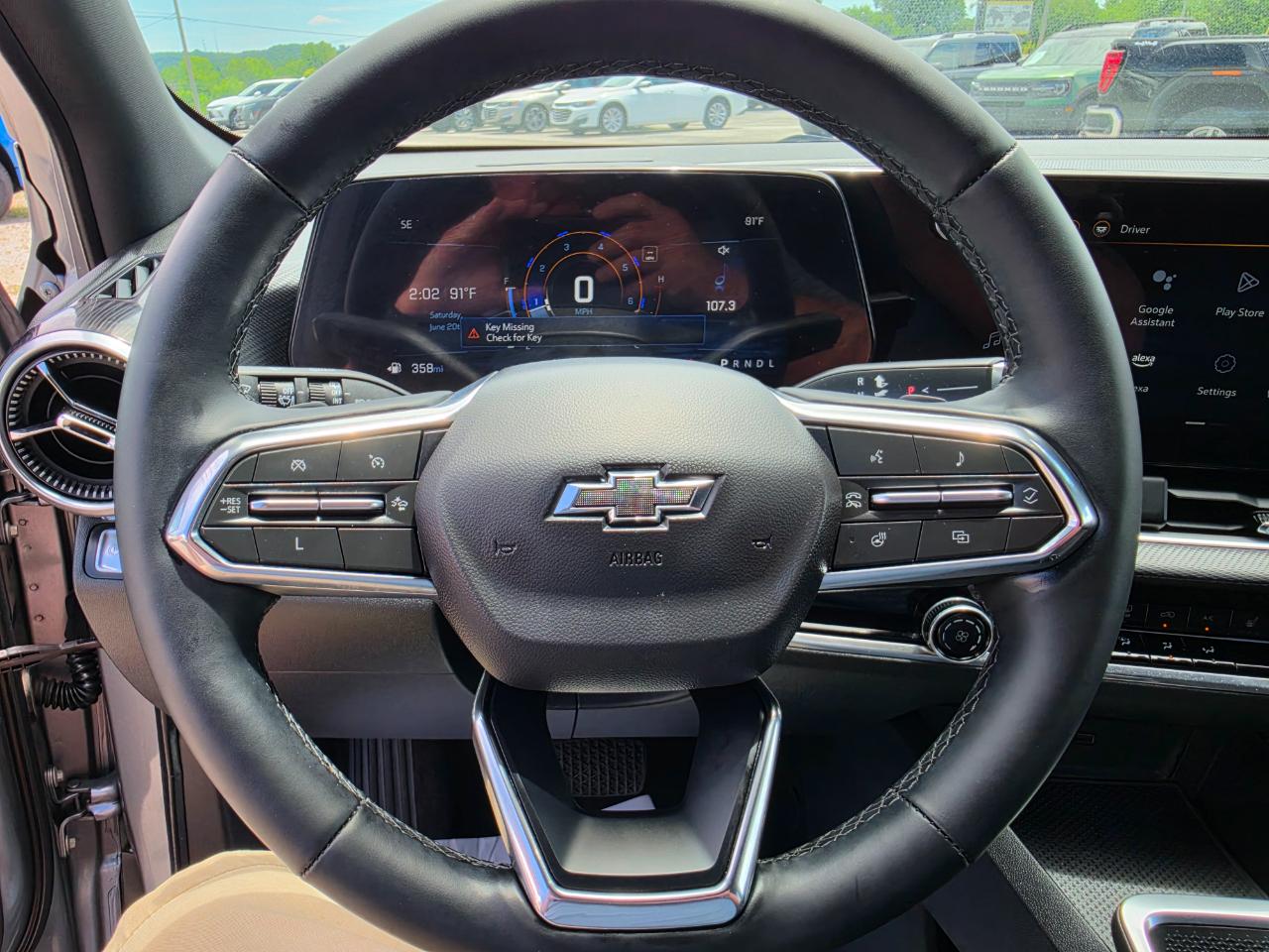 2025 Chevrolet Equinox photo 16