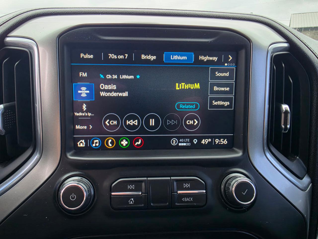 2021 Chevrolet Silverado 1500 photo 16