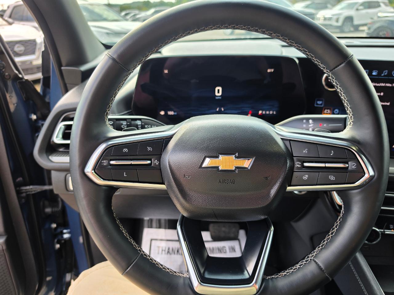 2025 Chevrolet Traverse photo 17