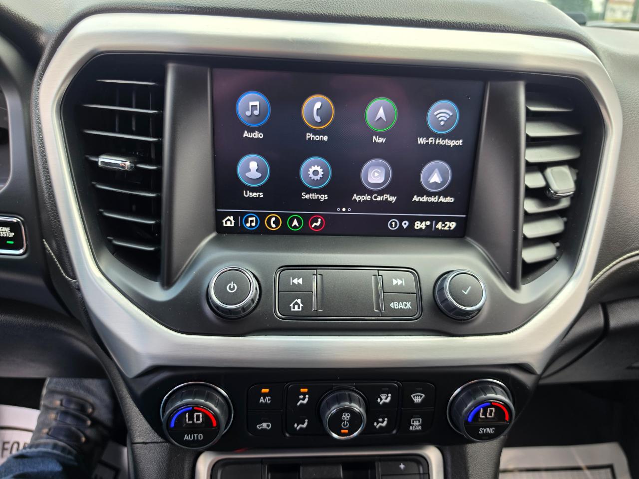 2023 GMC Acadia photo 15