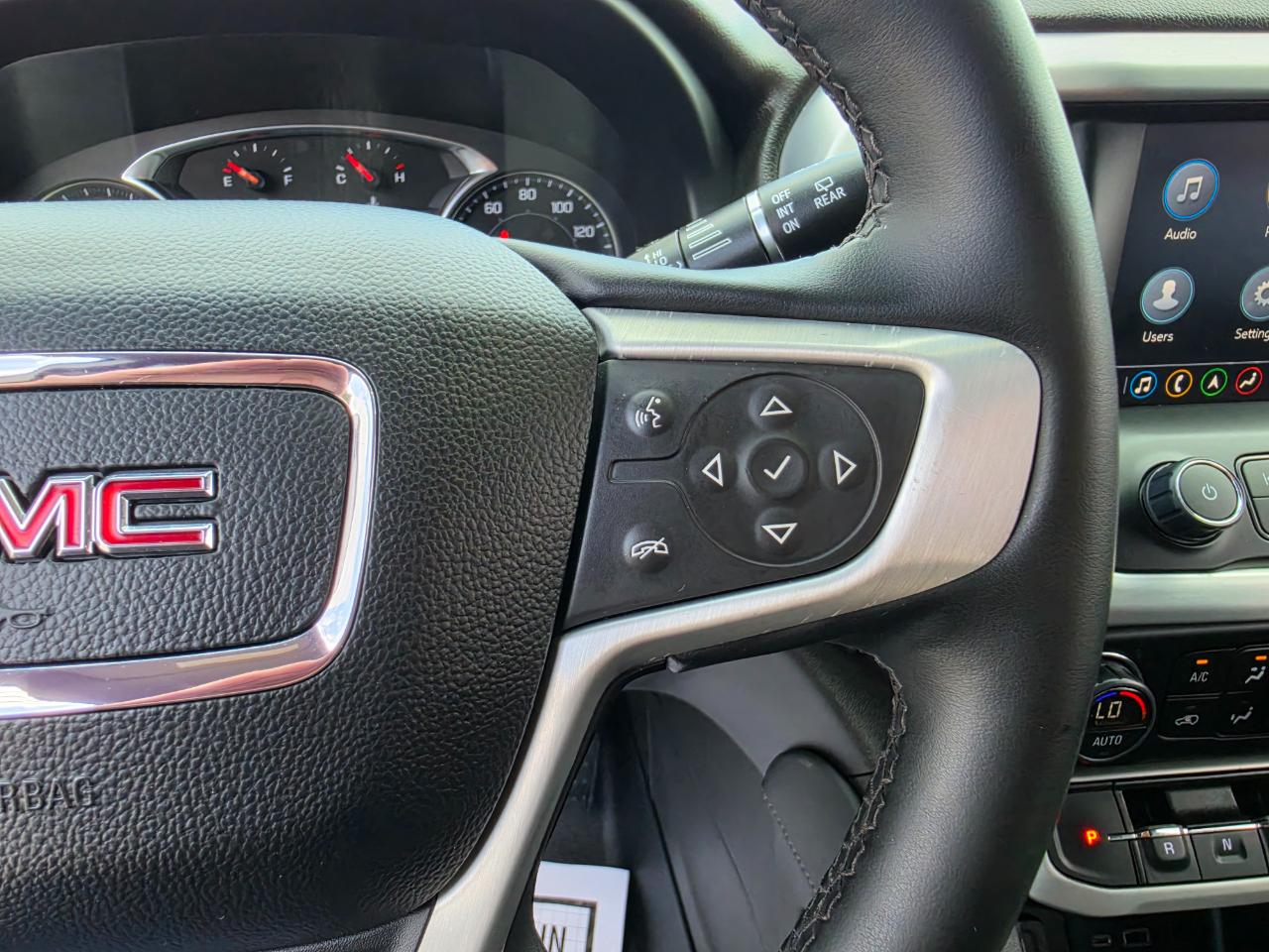 2023 GMC Acadia photo 20
