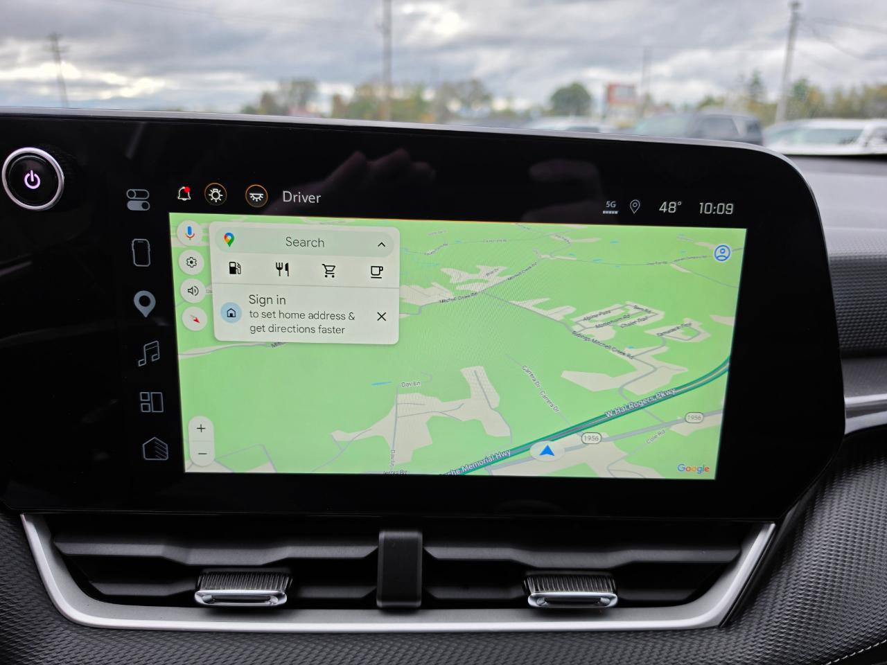 2025 Chevrolet Equinox photo 16