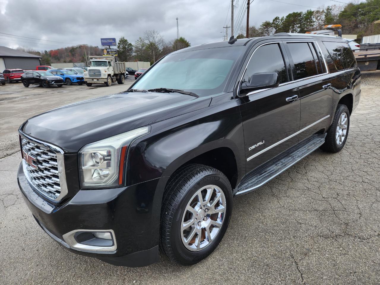2015 GMC Yukon XL photo 3