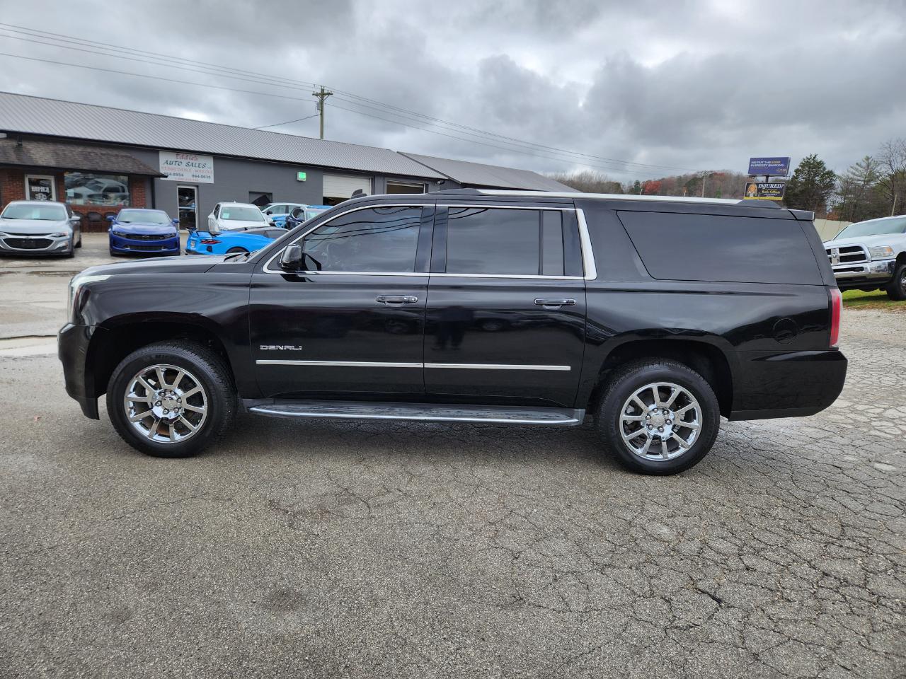 2015 GMC Yukon XL photo 4