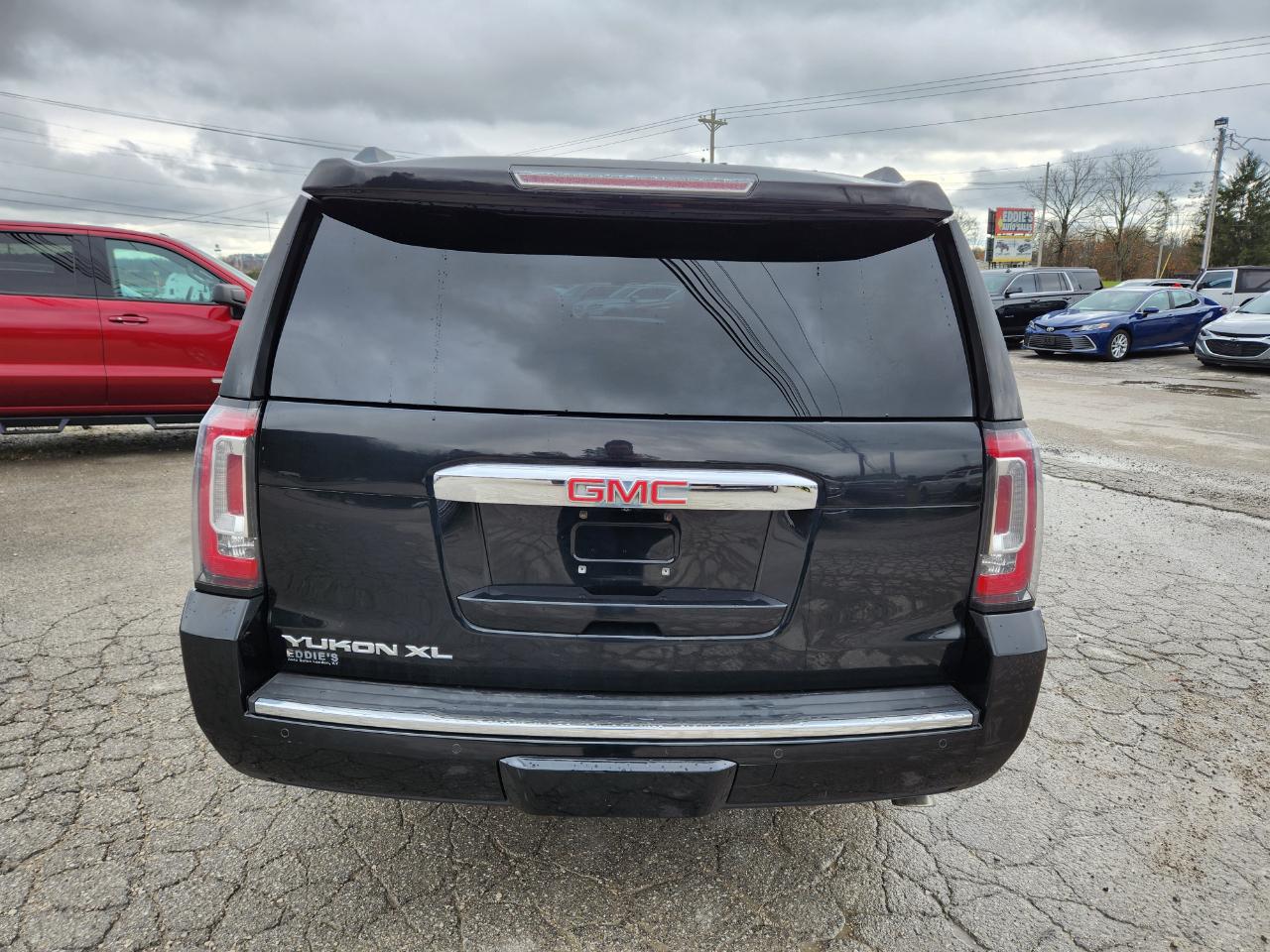 2015 GMC Yukon XL photo 6