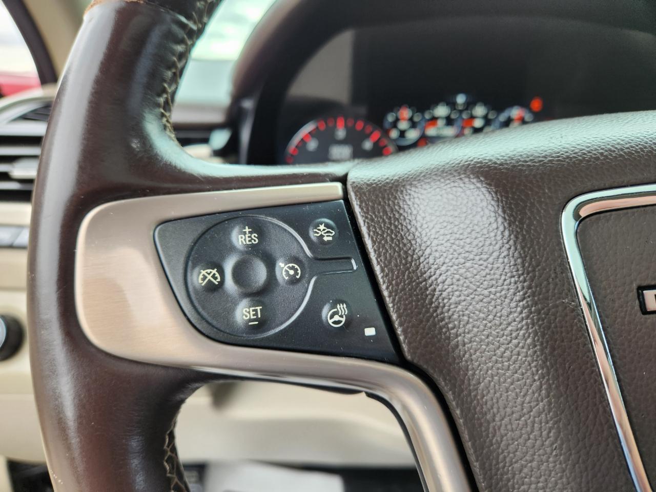 2015 GMC Yukon XL photo 21
