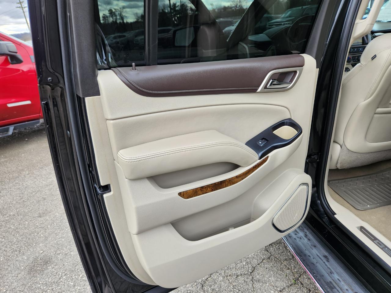 2015 GMC Yukon XL photo 30