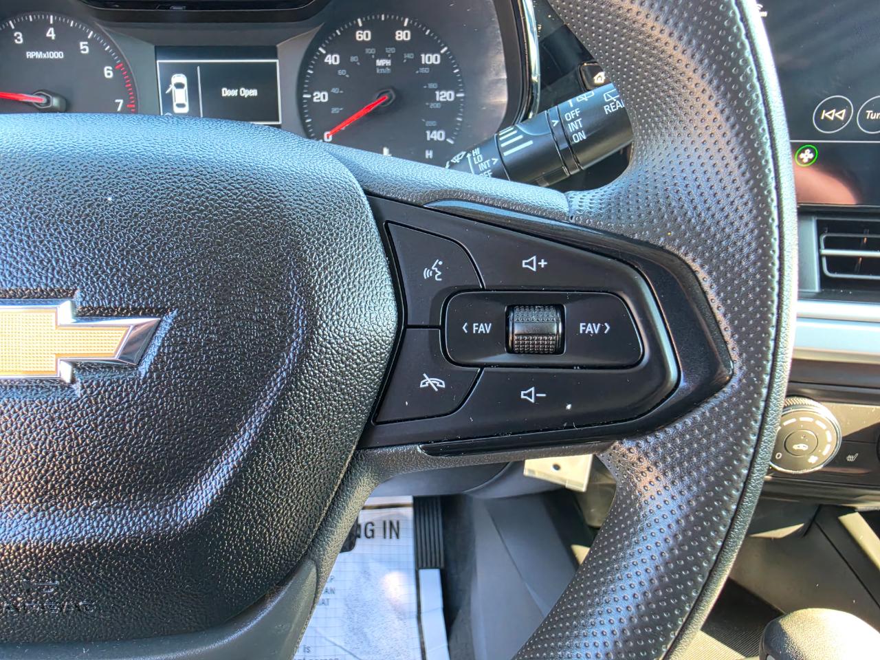 2025 Chevrolet Trax photo 19