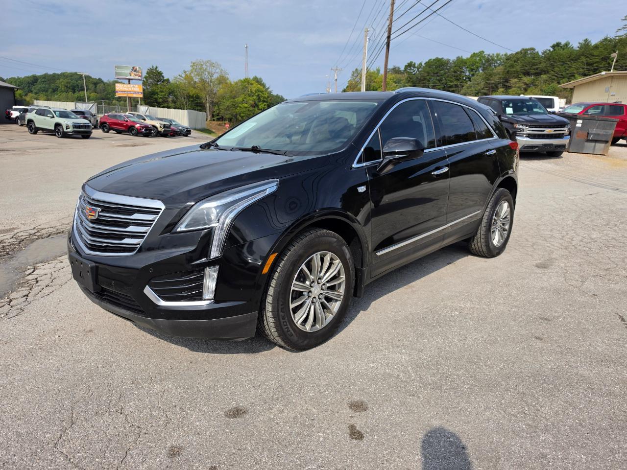 2017 Cadillac XT5 photo 3