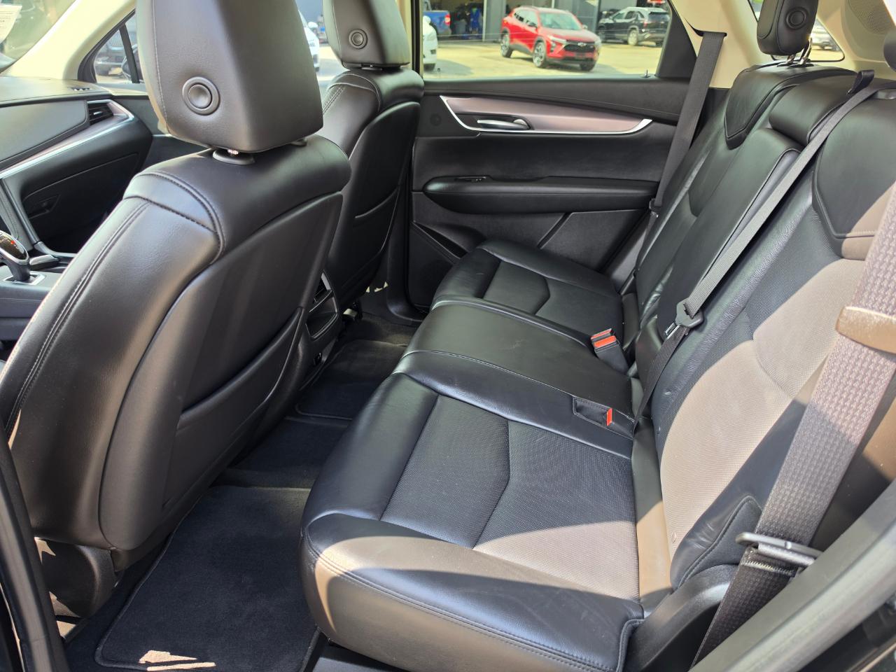 2017 Cadillac XT5 photo 30