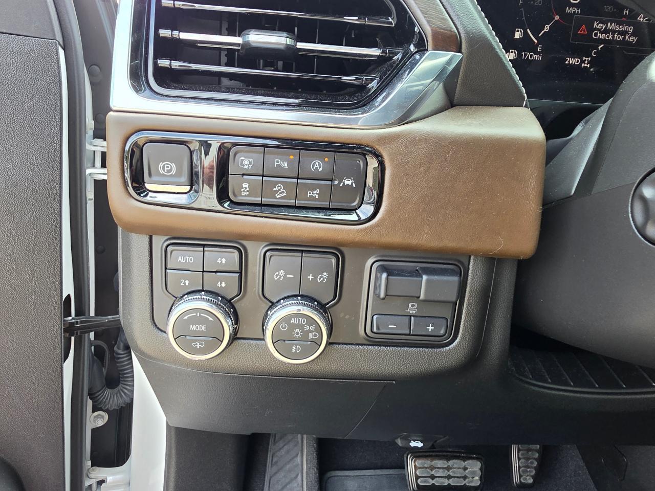 2025 GMC Yukon photo 22