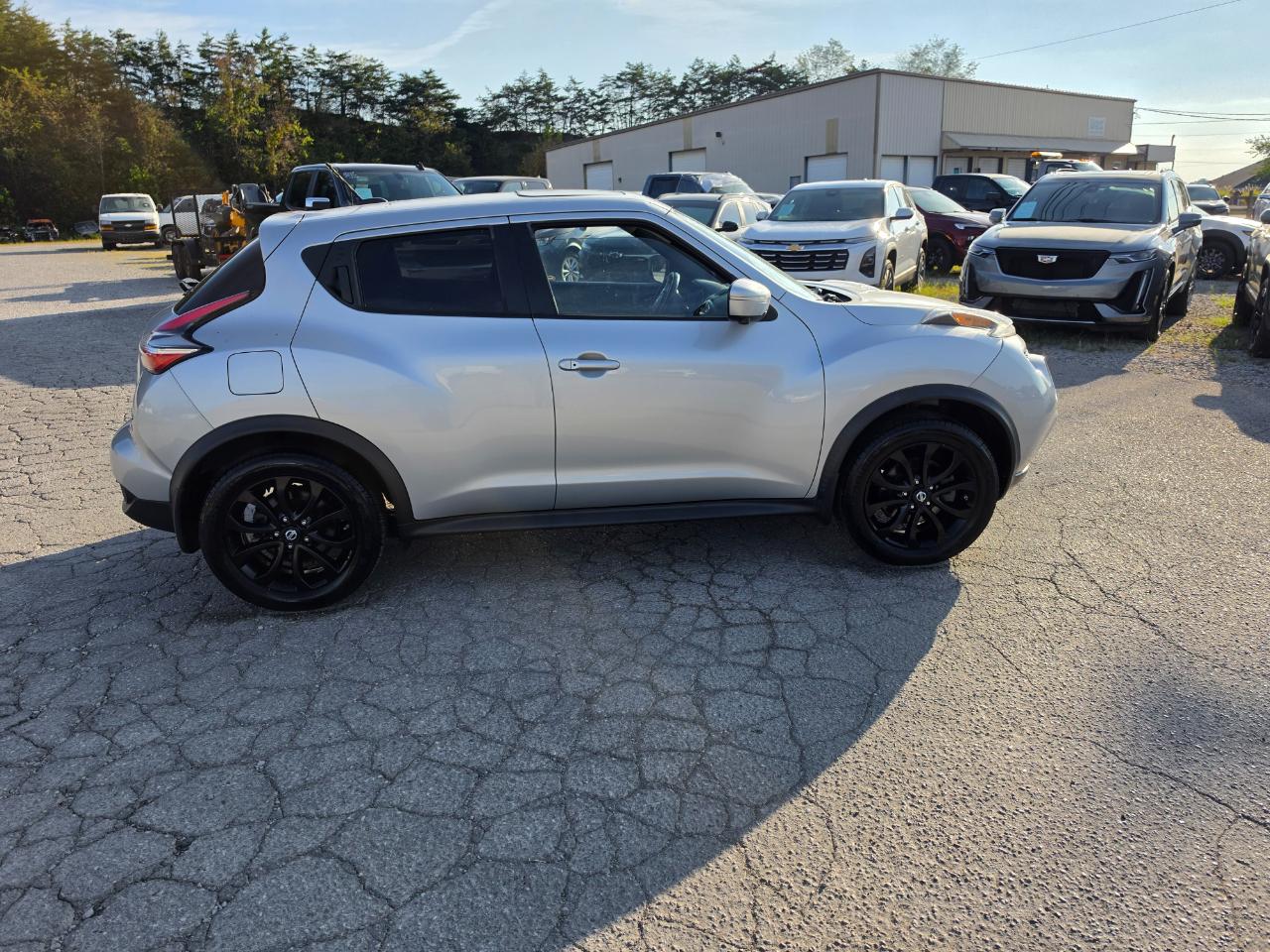 2016 Nissan Juke photo 8