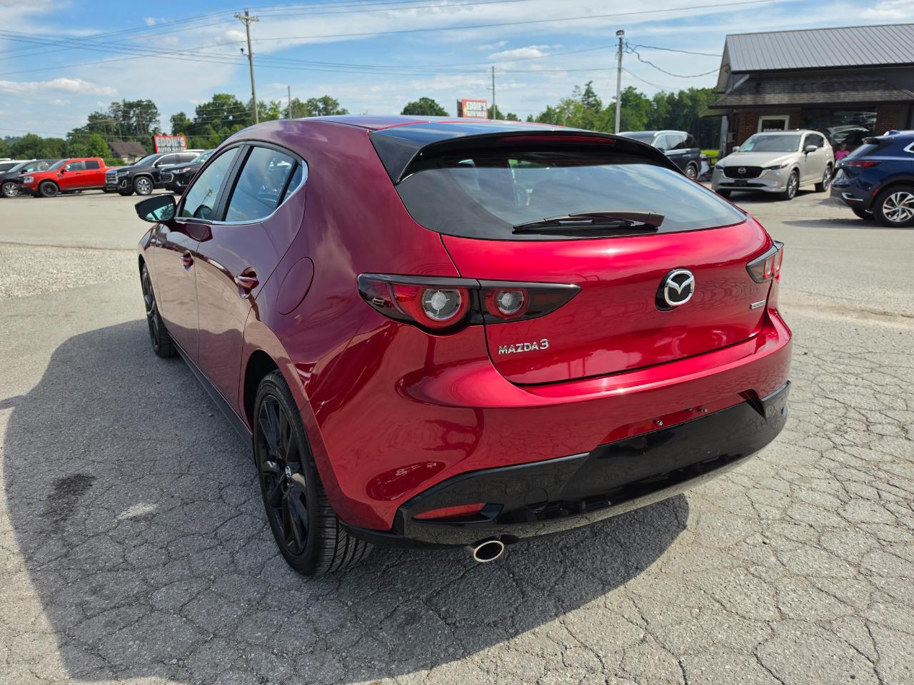 2025 Mazda Mazda3 Hatchback photo 5