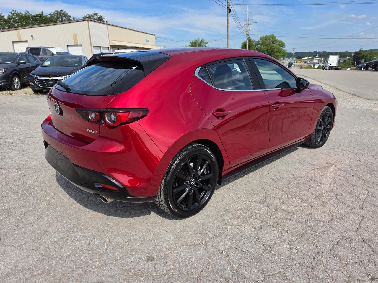 2025 Mazda Mazda3 Hatchback photo 7